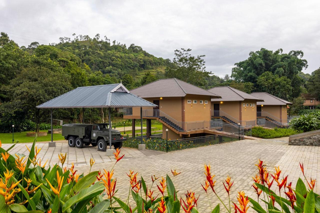 Hotel Sterling Vythiri Wayanad Extérieur photo