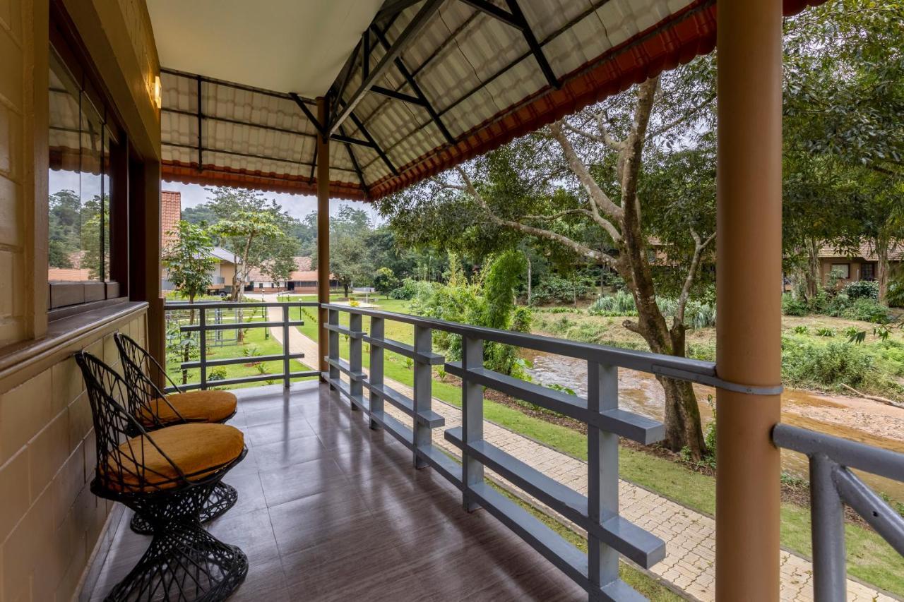 Hotel Sterling Vythiri Wayanad Extérieur photo