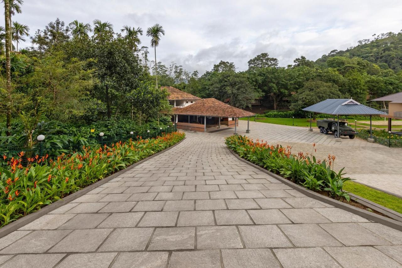 Hotel Sterling Vythiri Wayanad Extérieur photo